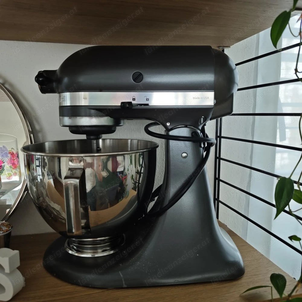 KitchenAid Küchenmaschine wie neu in Grau