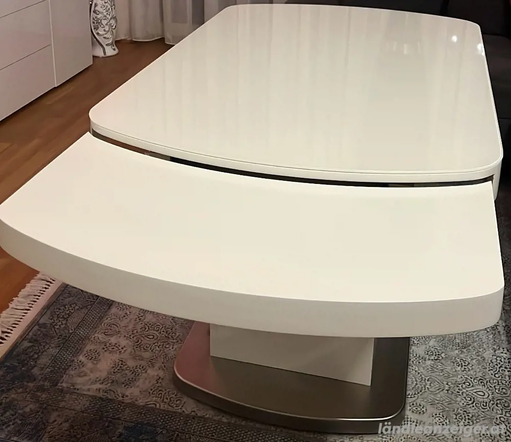 Wohnzimmertisch ausziehbar und höchenverstellbar!