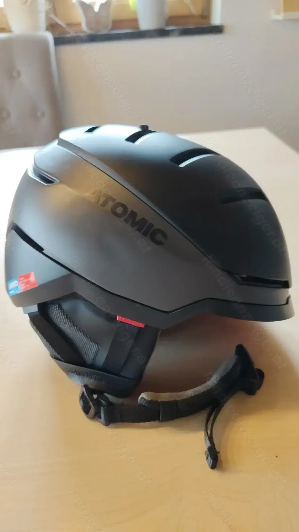 Ski-Helm Atomic 