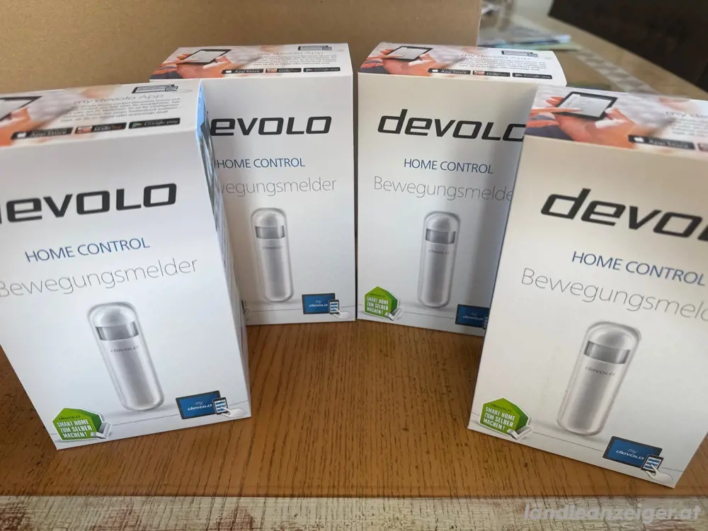 4 x Devolo Home Control Bewegungsmelder, NEU