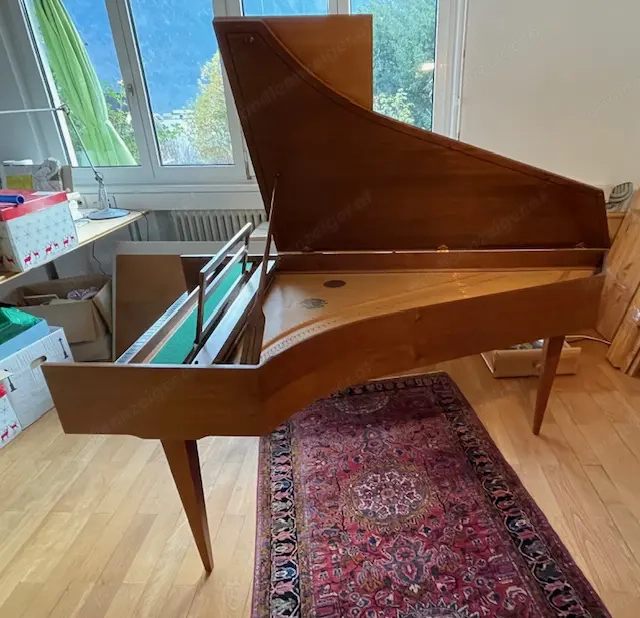 Cembalo  Marke Sperrhake mit 2 Lautenzügen, zu verkaufen