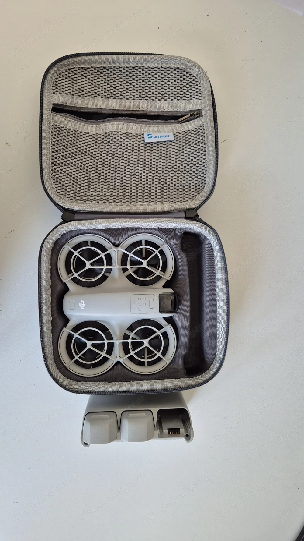 DJI Neo Drohne der fliegende Selfiestick