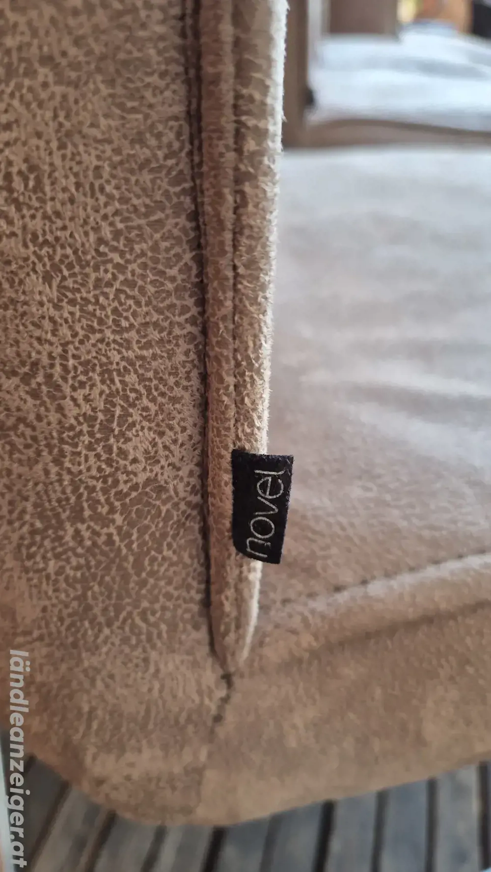 4 Swing Stühle für das Esszimmer 