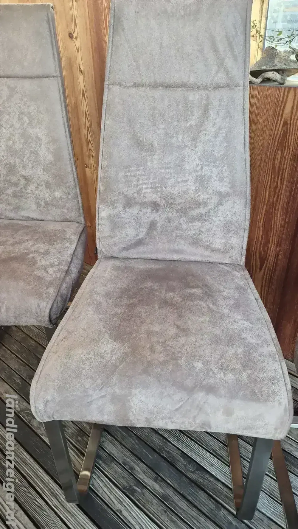 4 Swing Stühle für das Esszimmer 