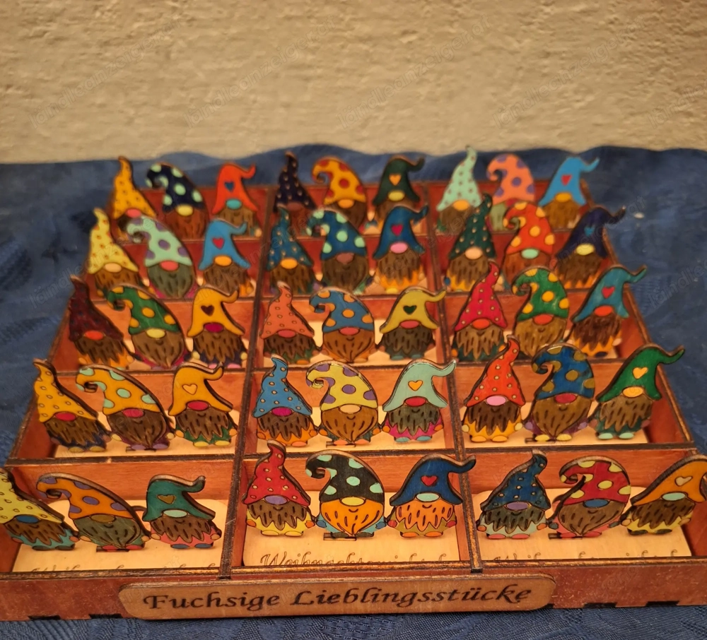 Bunte Mini-Weihnachtswichtel mit Beleuchtung; gelasert und handbemalt St. 4,50 