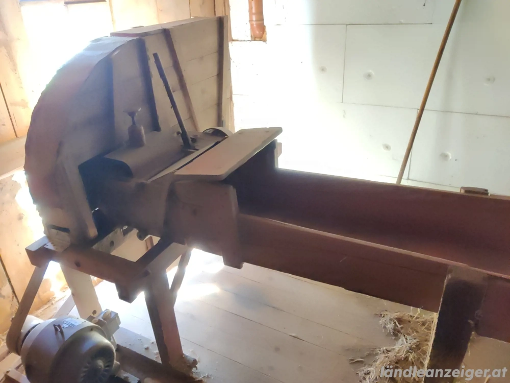 Alte Strohschneidemaschine Greif 31