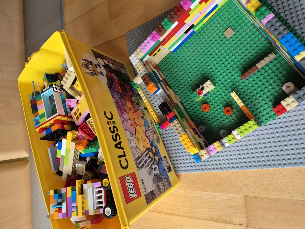 Lego Classic viele verschiedene Teile aus 10703 und 10698 und andere