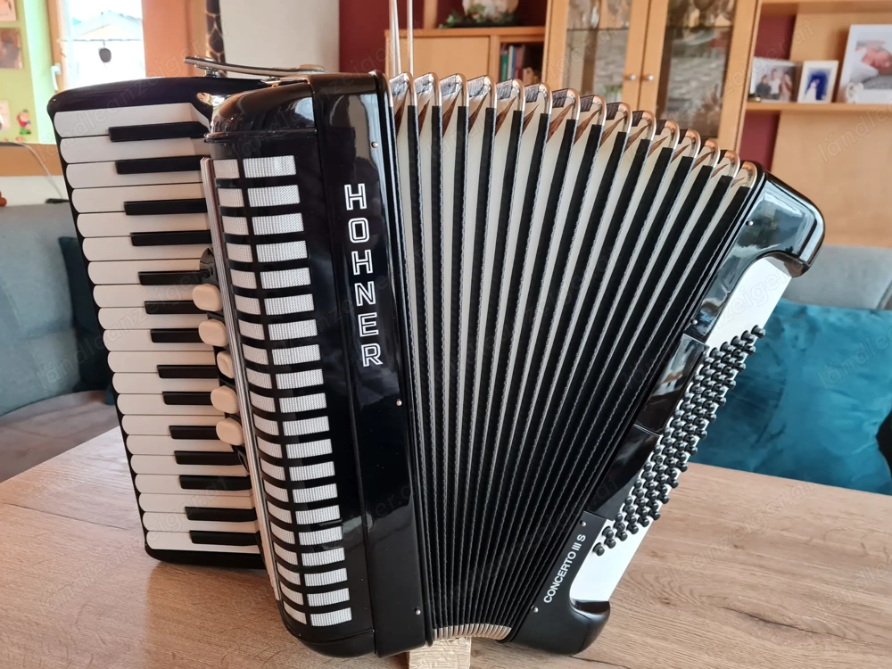 Akkordeon Hohner Concerto