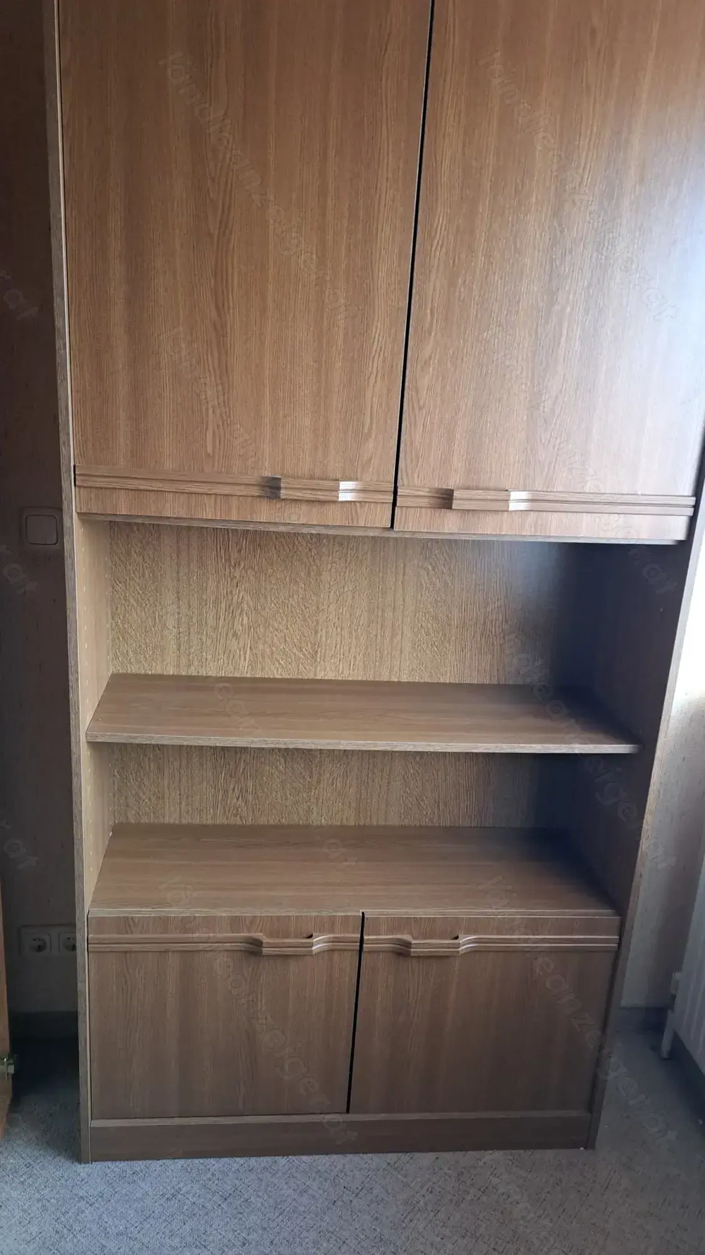 Massiver Vintage Kasten