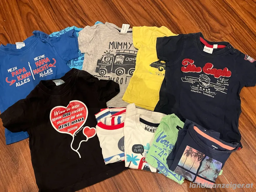 Kleidungspaket Gr. 74 und 80