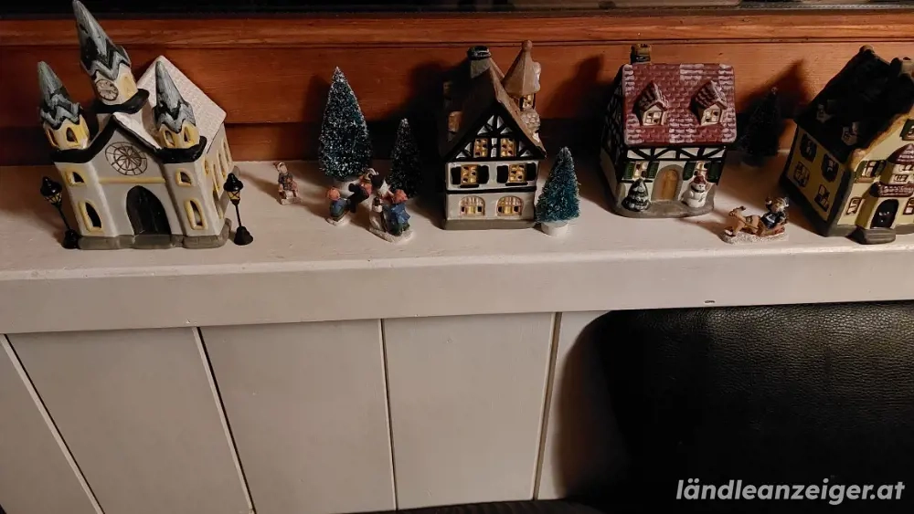 Weihnachts- dekoration, Weihnachtsdorf