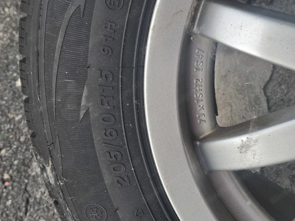 BMW Komplette M+S Räder