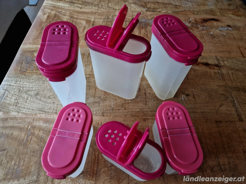 Tupperware 