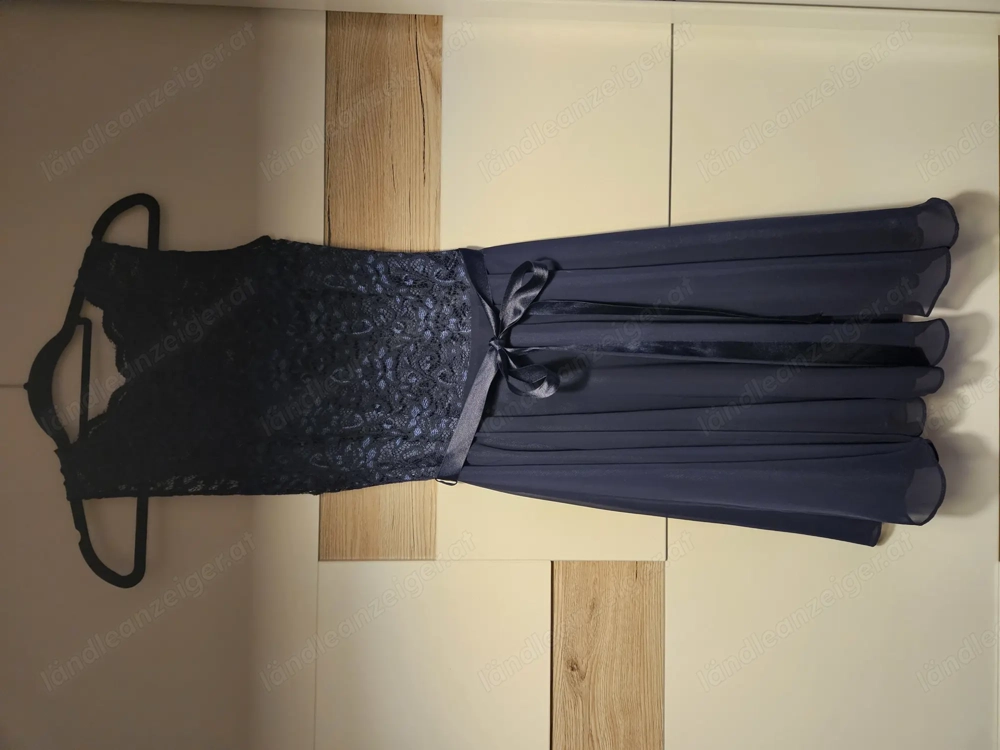 Kurzes Ballkleid in sehr gutem Zustand 