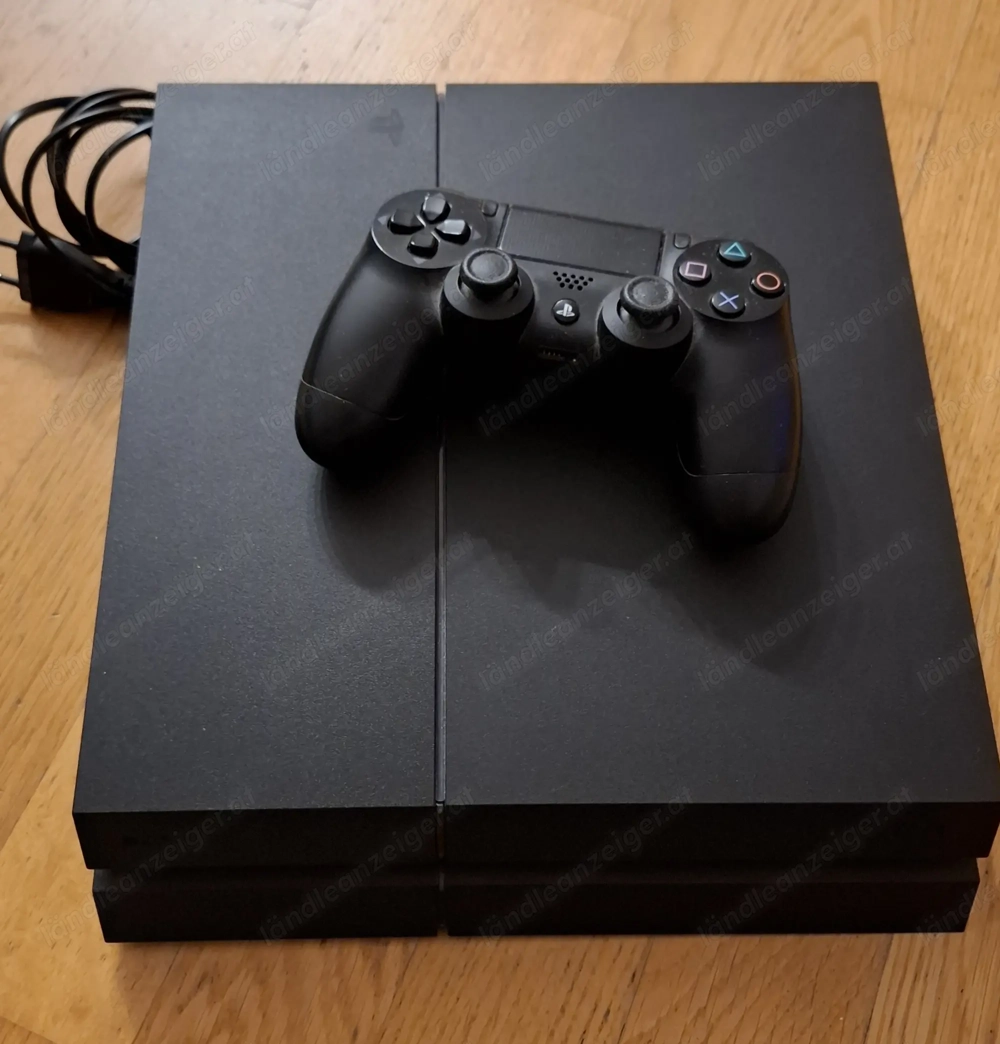 Playstation 4 mit Controller