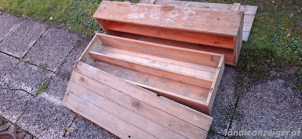 Holzkisten