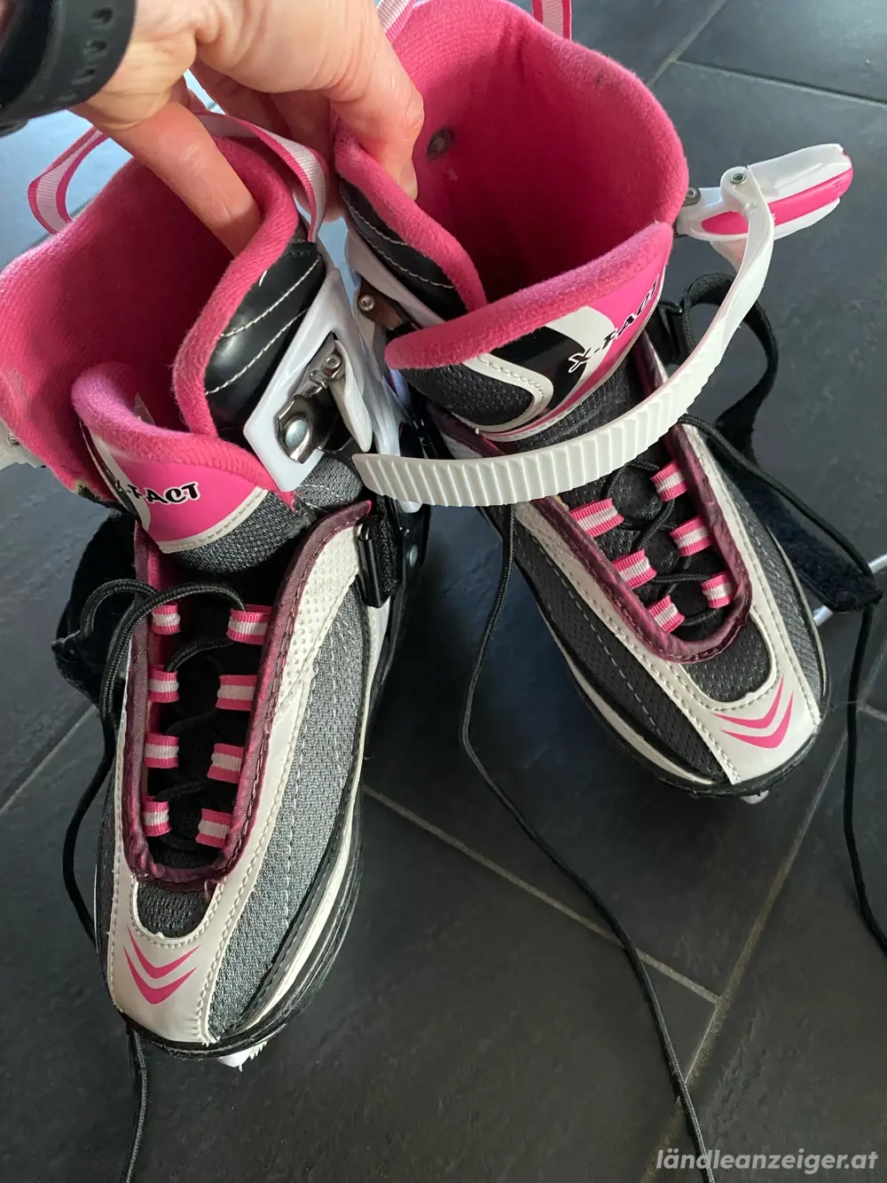 Eislaufschuhe grössenverstellbar