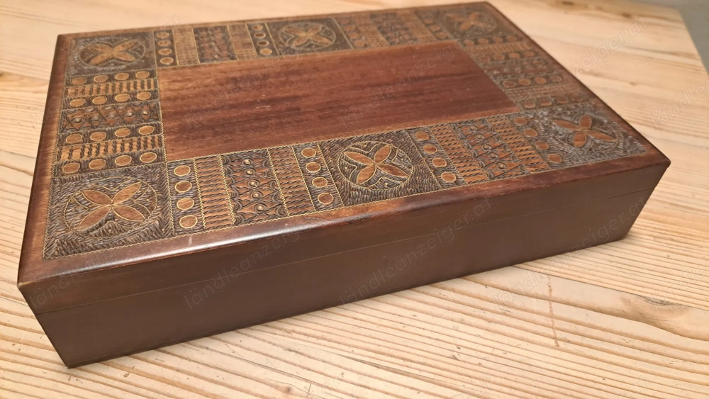 Holzkiste Schatulle aus Holz