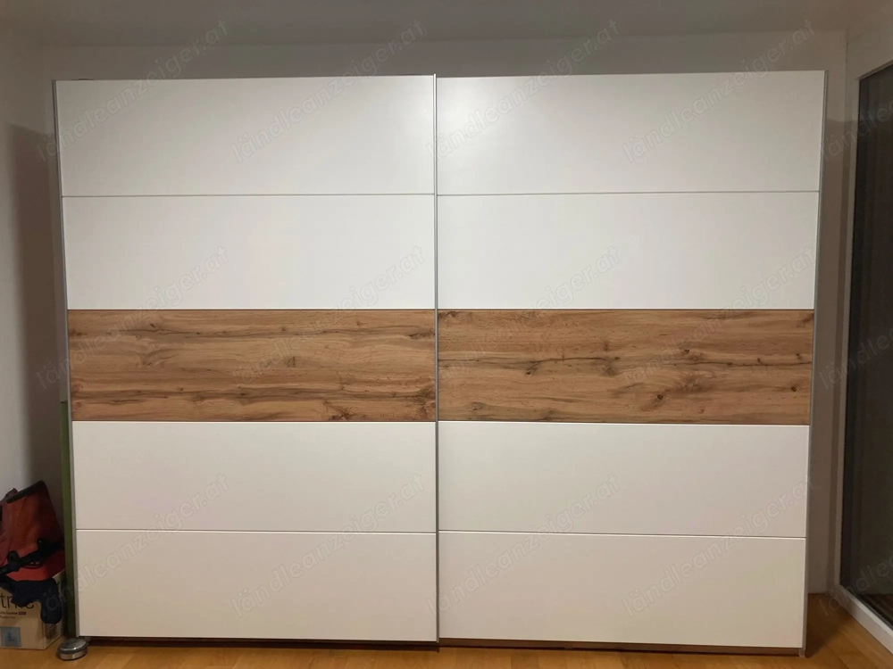 Schiebetürschrank 270 x 210 x 61 cm