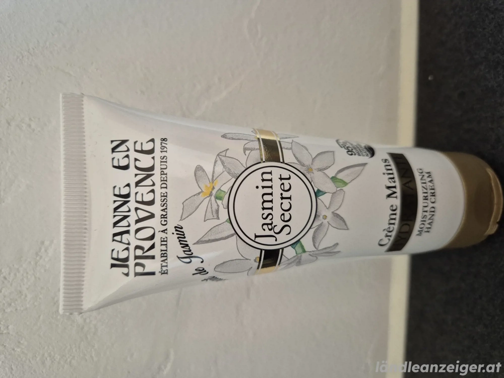 JEANNE EN Provence Jasmin Secret