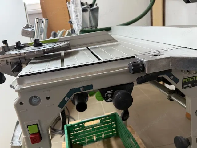 Festool CS 70 EBG-Set Precisio Elektro-Unterflur-Zugsäge inkl. Untergestell