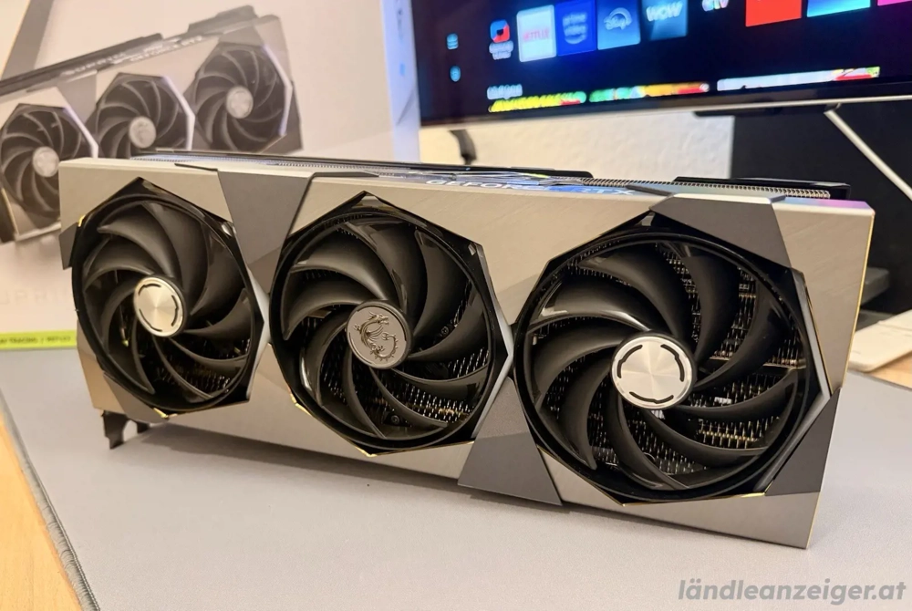 MSI GeForce RTX  4090 SUPRIM X 24G. Neuwertig OVP komplet 