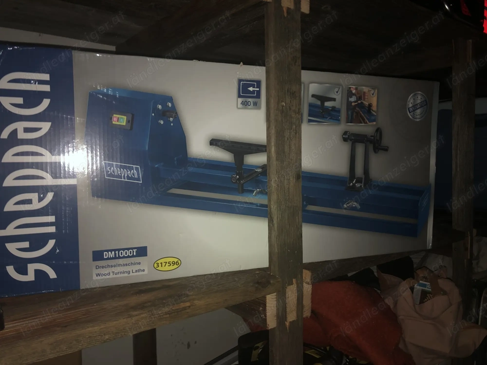 Unausgepackte  Drechselbank 