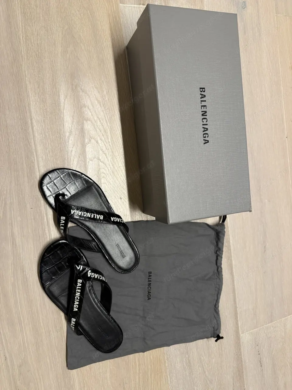 Balenciaga Logo Flip-Flops