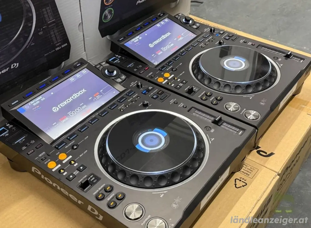 Pioneer CDJ 3000 baujahr 2025 Neuwertig CDJ-3000 DJ player 