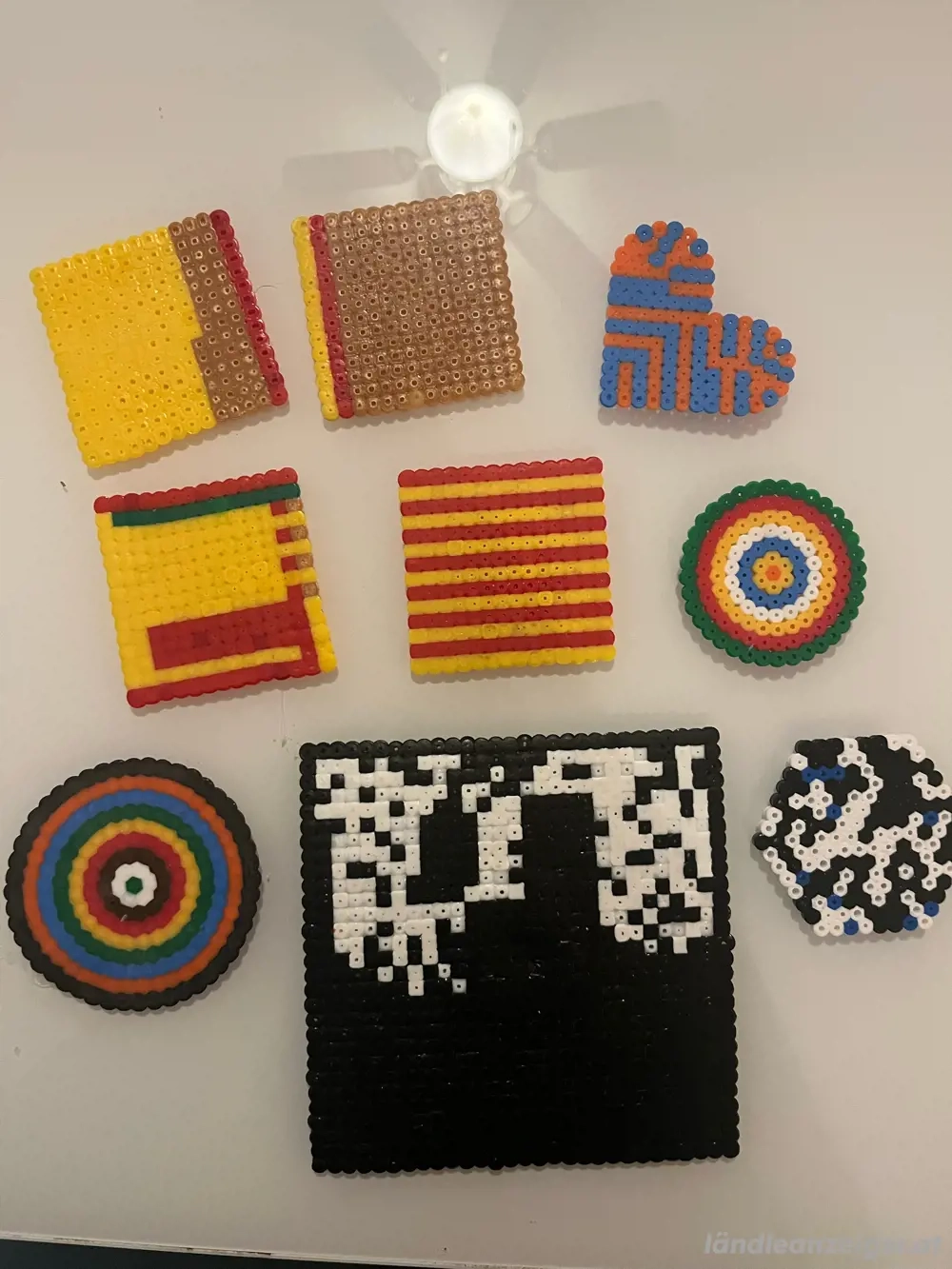 Untersetzer bunt aus Bügelperlen