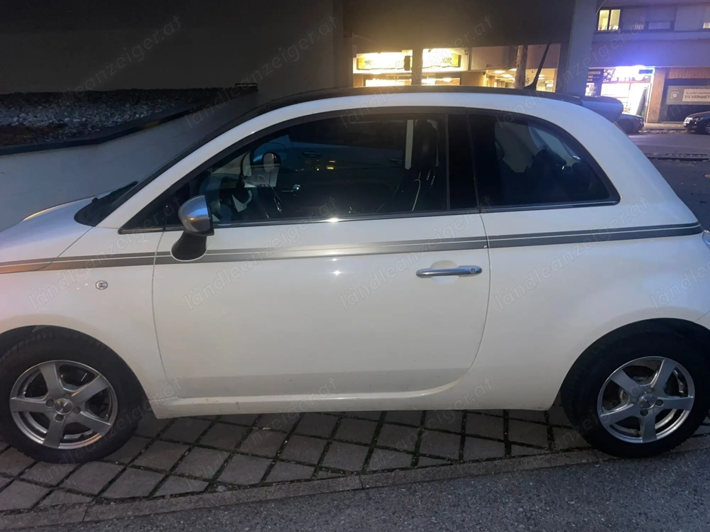 Fiat 500 aus Familienbesitz mit leichten Parkschäden