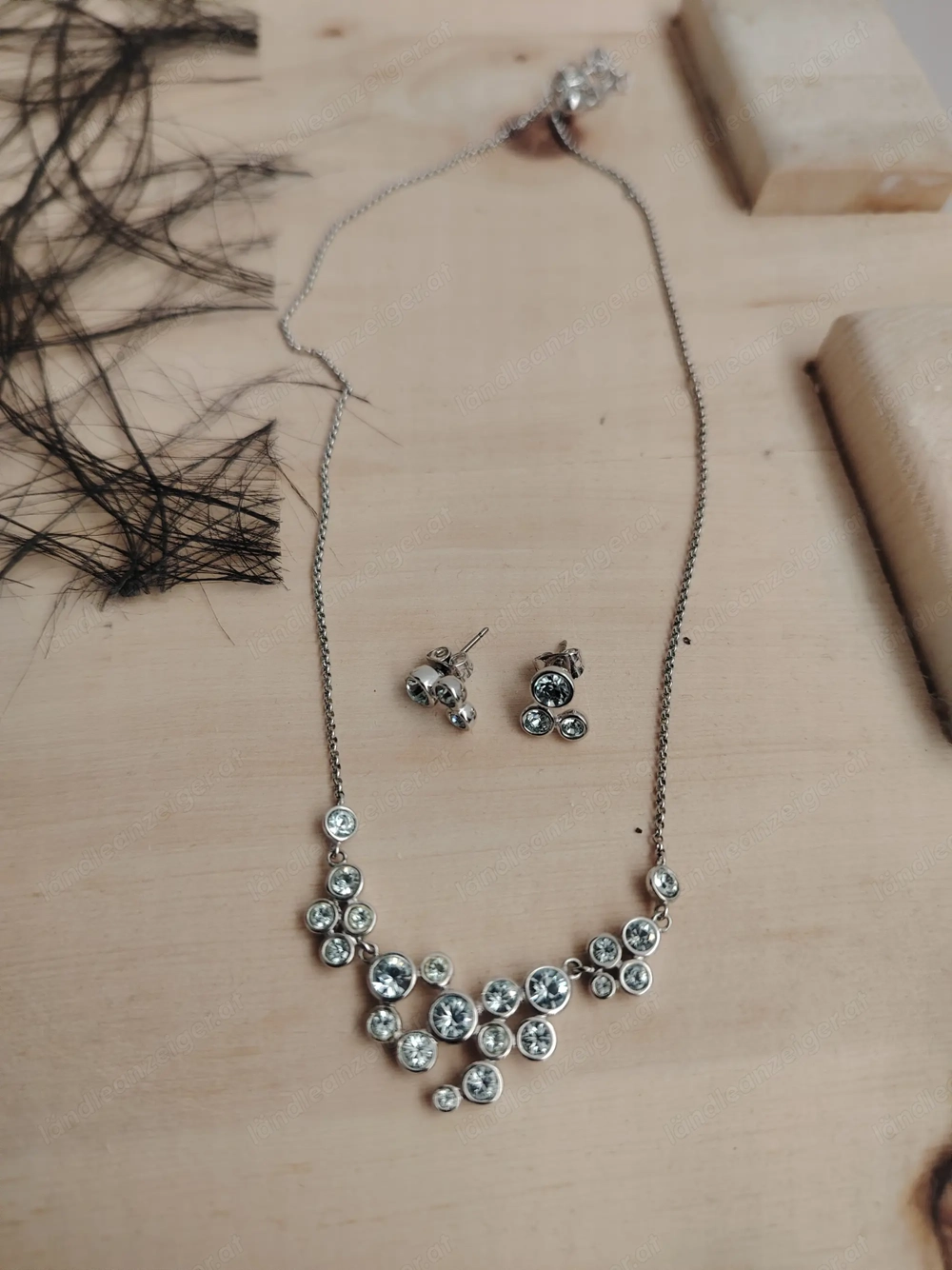 Tolles Schmuckset von Liora