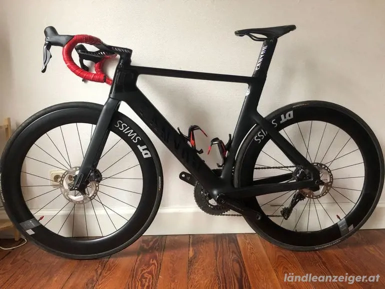 Canyon Aeroad CF SLX 8 Disc Di2 2023 