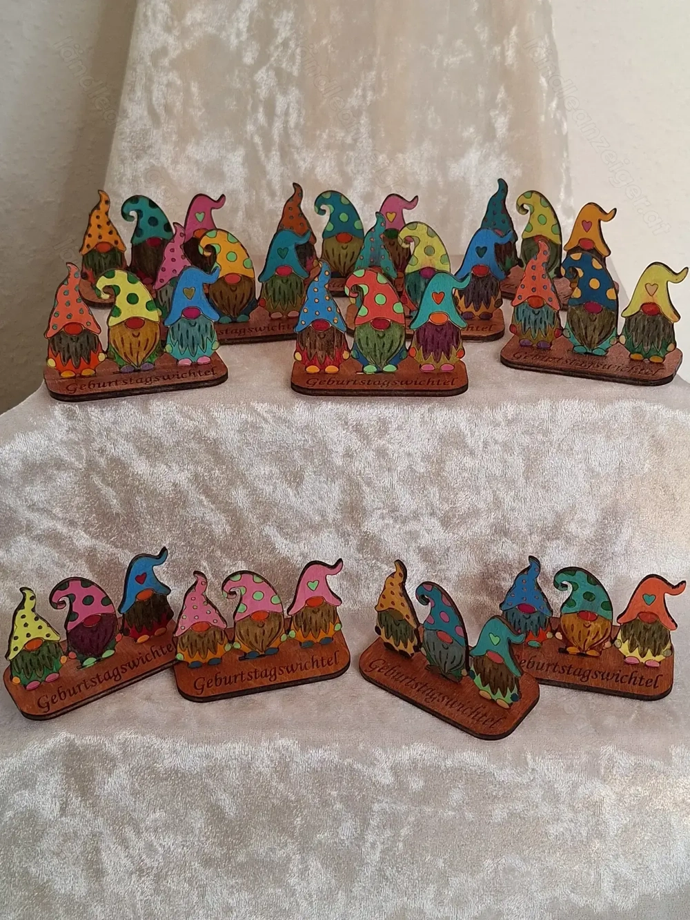 Bunte Wichtel Geburtstag mini mit Beleuchtung; gelasert und handbemalt St. 4,50 