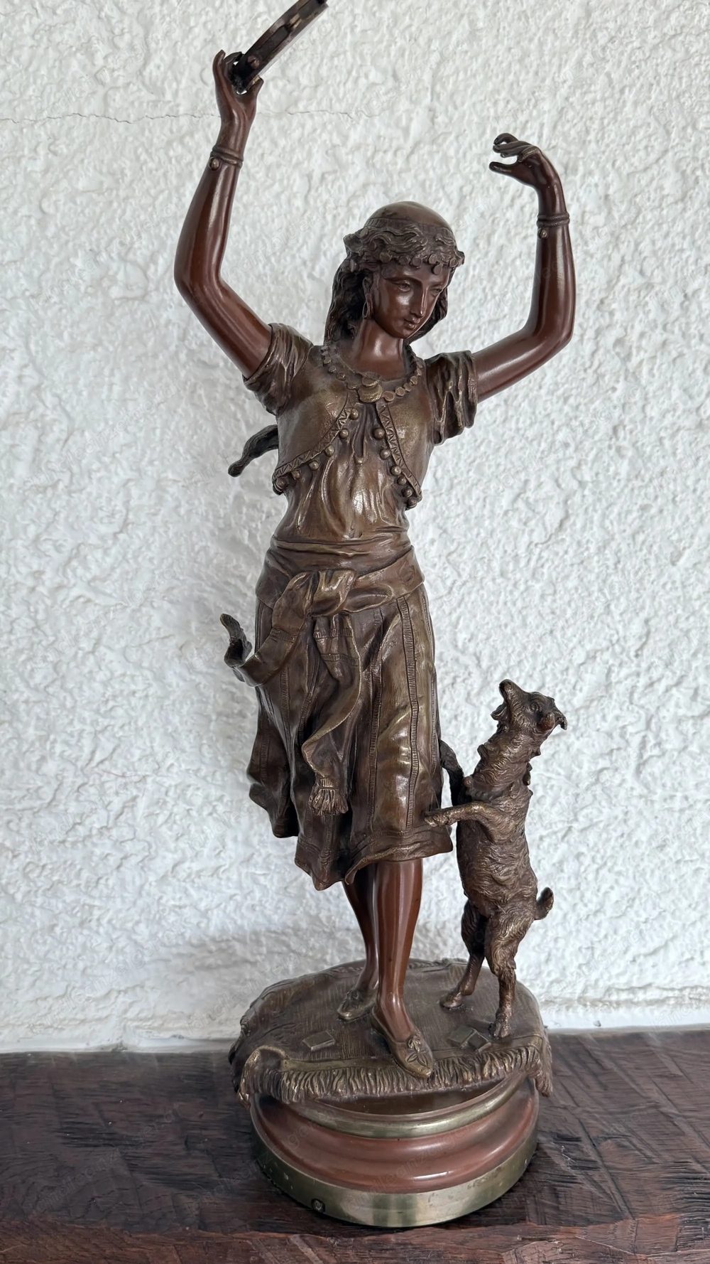 große Bronze Figur 