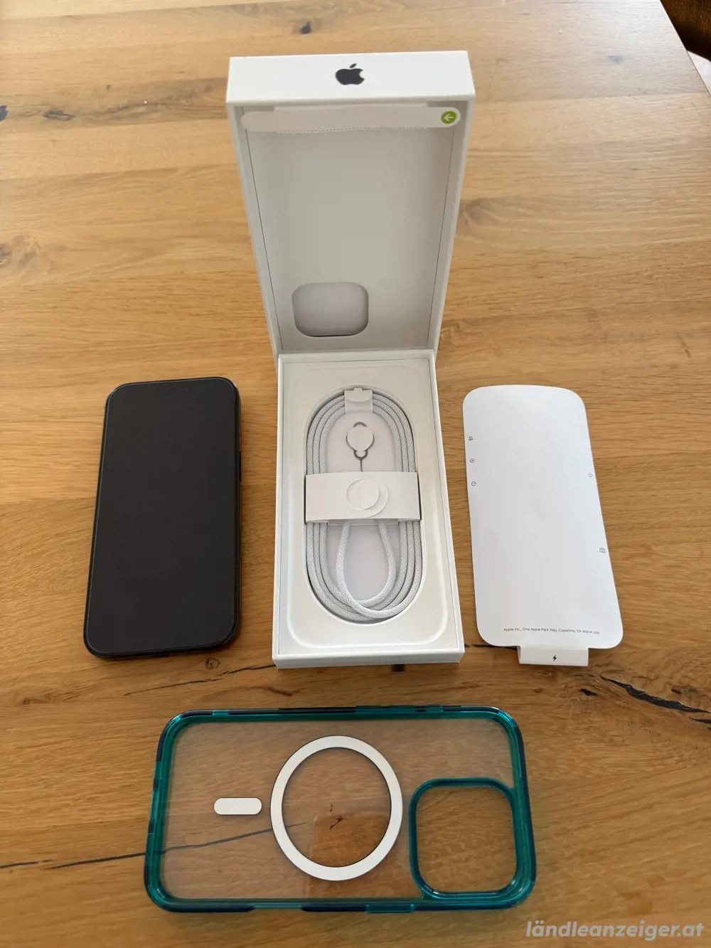 iPhone 16 Pro 256 GB Titan Schwarz