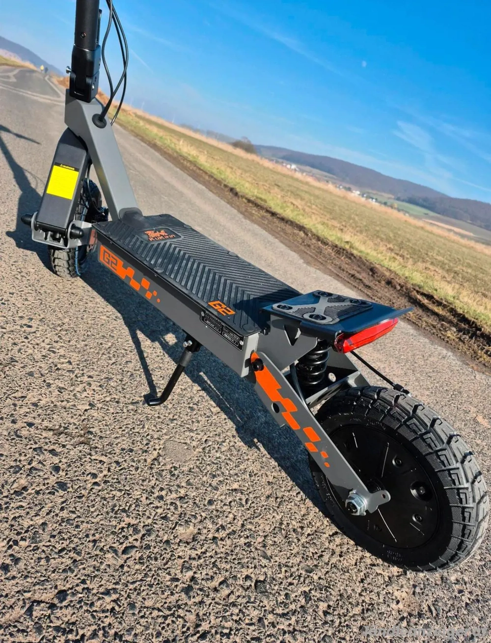 Kukirin G2 800W 48V 55km h Elektroroller