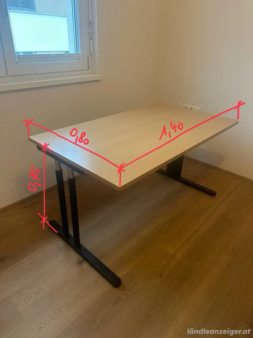 Schreibtisch Buche 1,40 x 0,80m