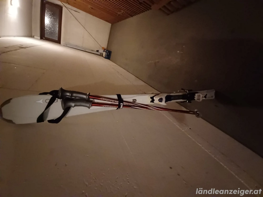 Ski Atomic Cloud79 gut erhalten 159cm. Lang 