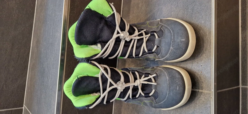 LOWA Winterschuhe für Kinder, Größe 34