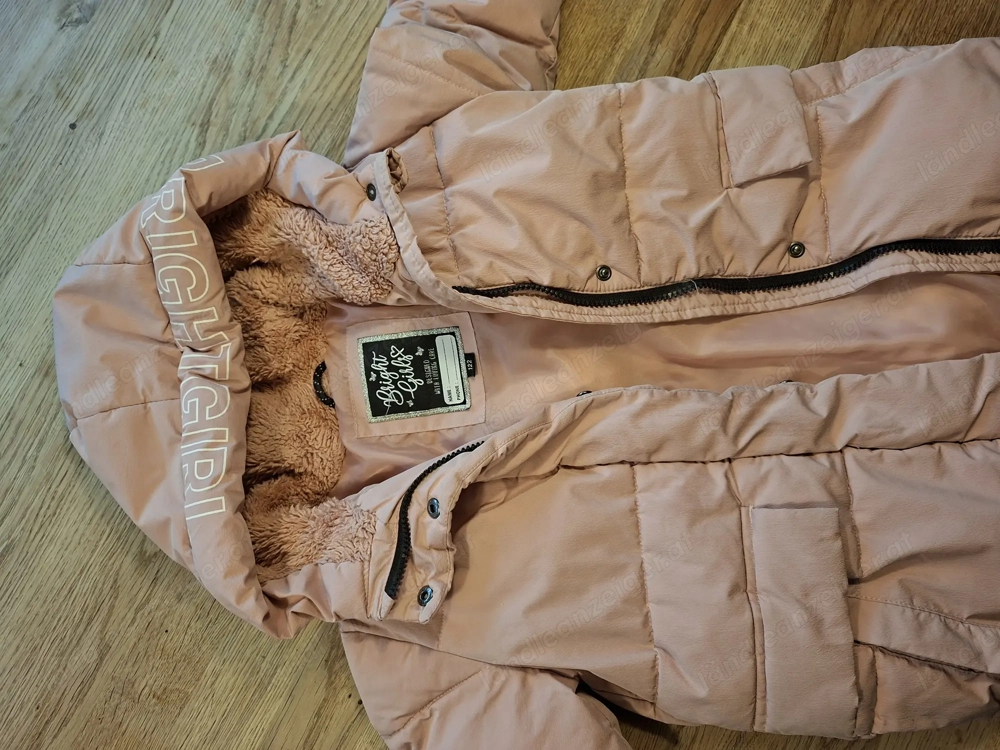 Schöner rosa Mädchen Wintermantel Gr. 122