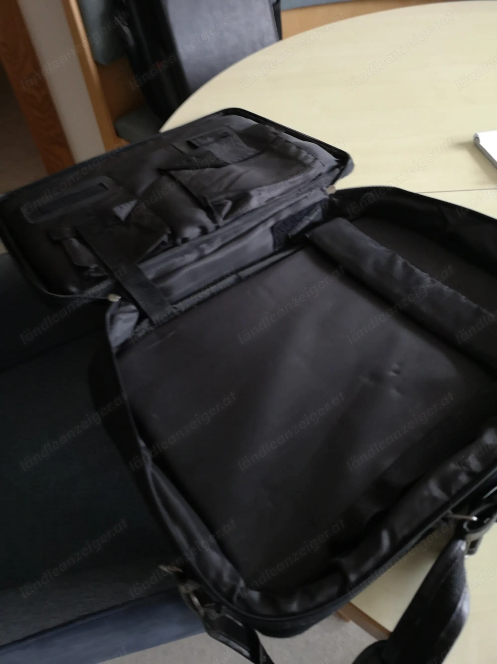 Umhängetasche Masse 45x35x10