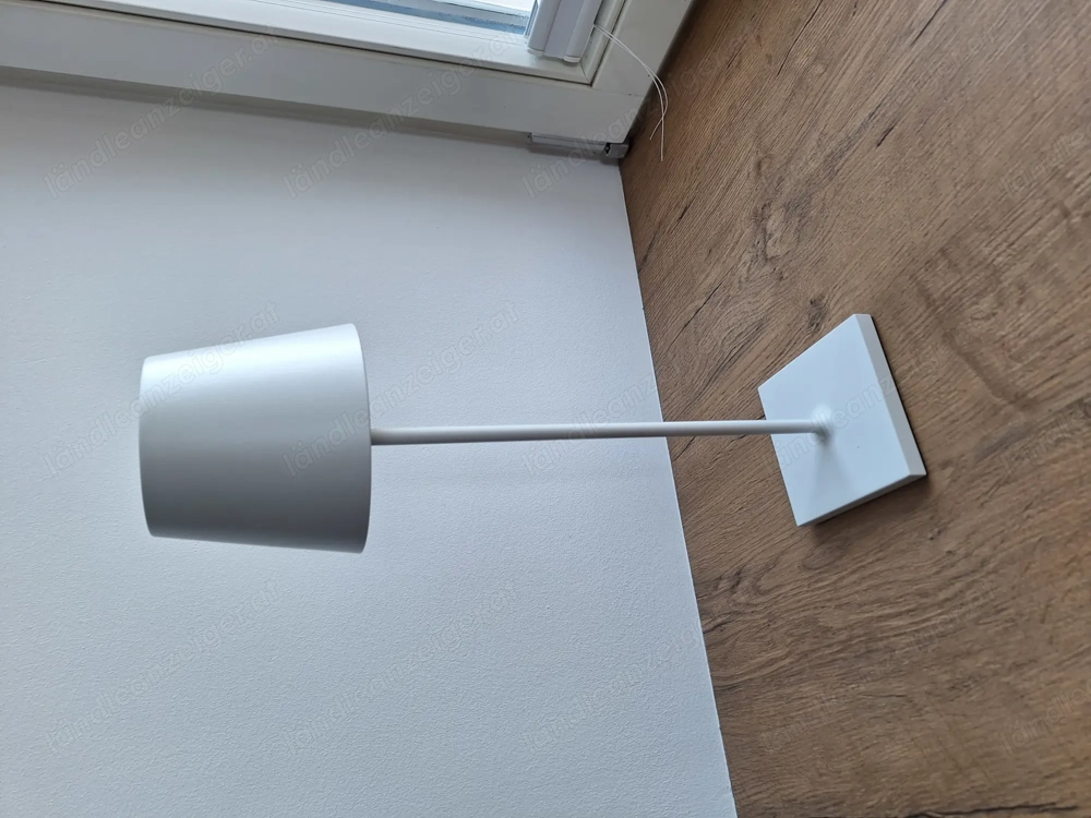 Tischlampe kabellos, Originalverpackung