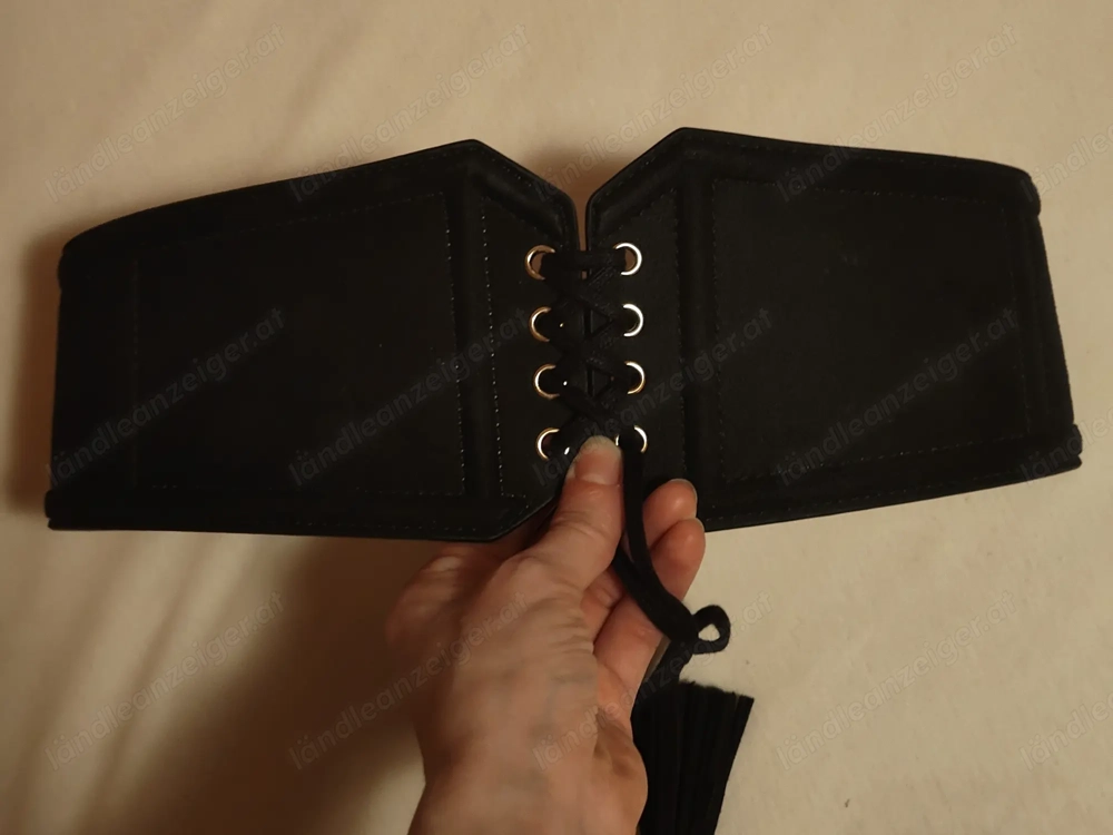 Gürtel Gothic Größe S aus H&M