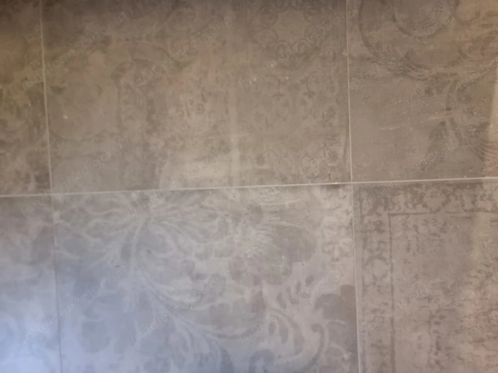 Italienische Fliesen hochwertig großformatig günstig abzugeben