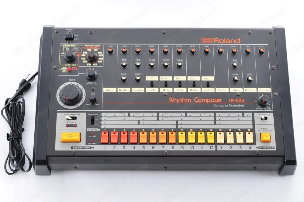 Roland Tr-808 Rhythm Composer