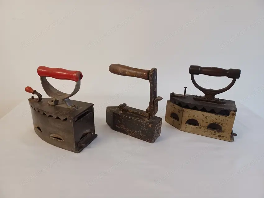 Alte Bügeleisen   Dekoration