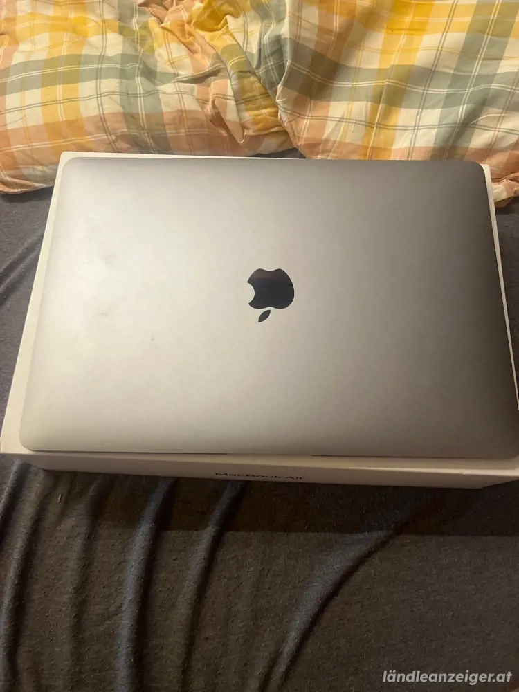 MacBook Air