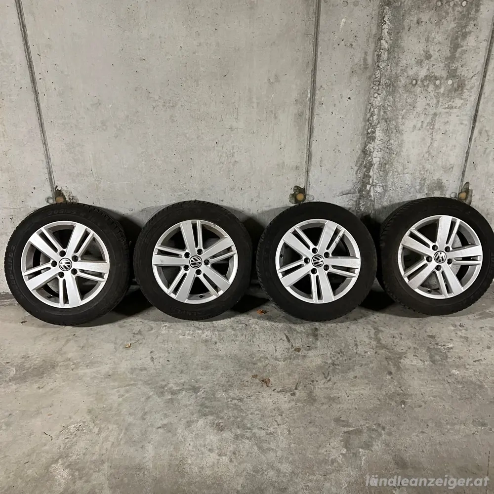 4x VW aulfelgen auf sommerreifen Semperit 205 55 16 V XL VAG Gruppe