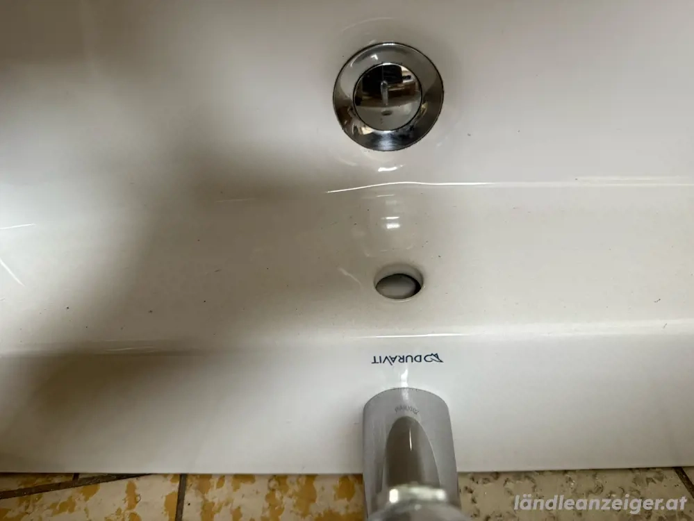 Waschbecken keramik, Duravit Vero Möbelwaschtisch 125 cm, mit 1 Hahnloch, mit Überlauf